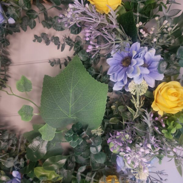 Artificial Freya 40 cm Wreath - Image 3