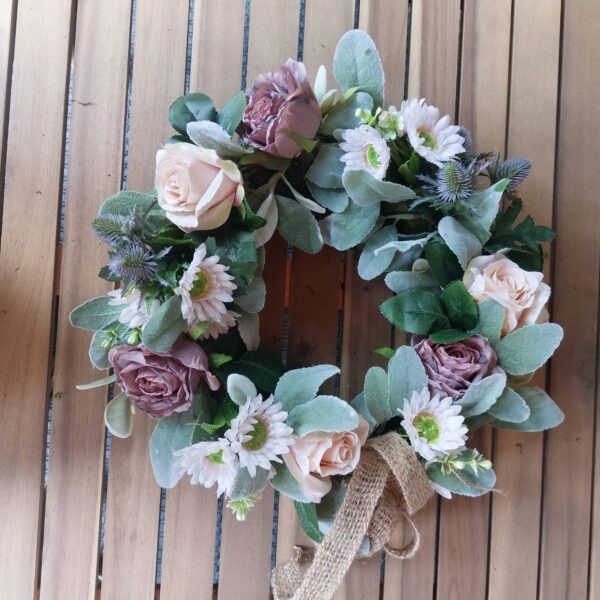 Artificial Isabella 30 cm Wreath