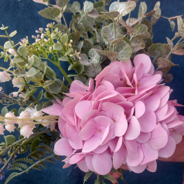 Fiona Artificial Bouquet/ Bunch Flowers - Image 3