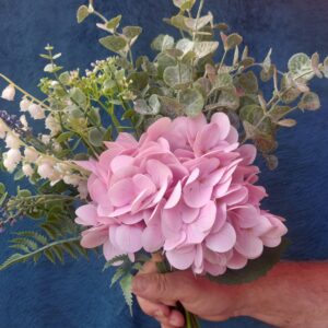 Fiona Artificial Bouquet/ Bunch Flowers
